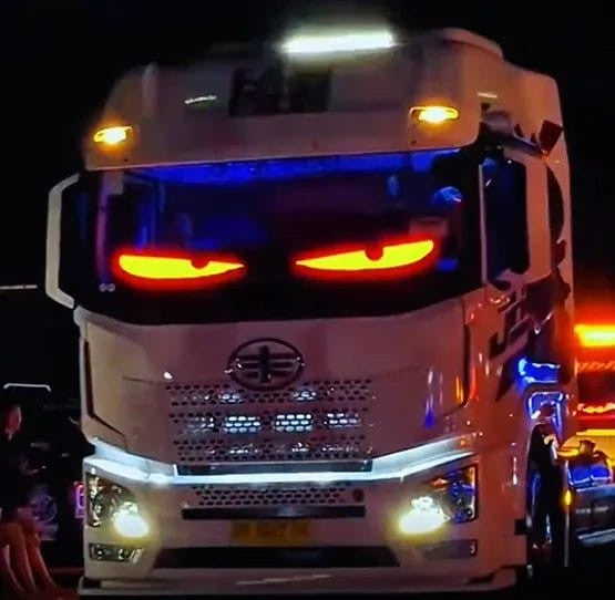Car Dynamic LED Smart Colorful Eye Lamp Soft Screen - Hot Sale 50% Off